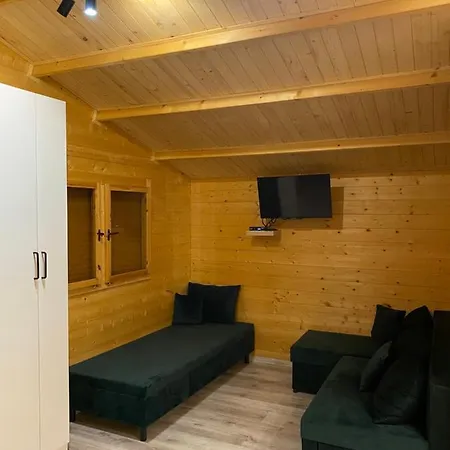 Pod Gwiazdami Z Jacuzzi *