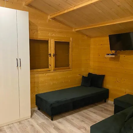 Pod Gwiazdami Z Jacuzzi * Brzozowa (Tarnow)