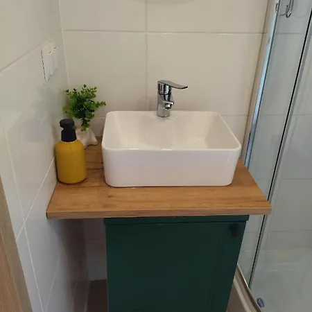 Pod Gwiazdami Z Jacuzzi Brzozowa (Tarnow)